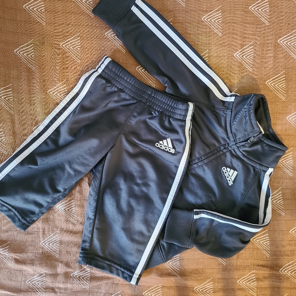 Adidas grey track suit (6 month)